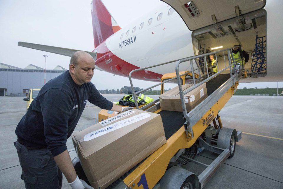 O A321neo pousou em Bogota com uma carga de ajuda humanitária (Airbus)
