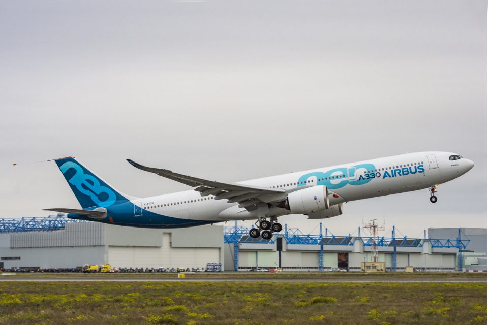 O A330neo já foi encomendado por 11 companhias aéreas e empresas de leasing de aeronaves (Airbus)