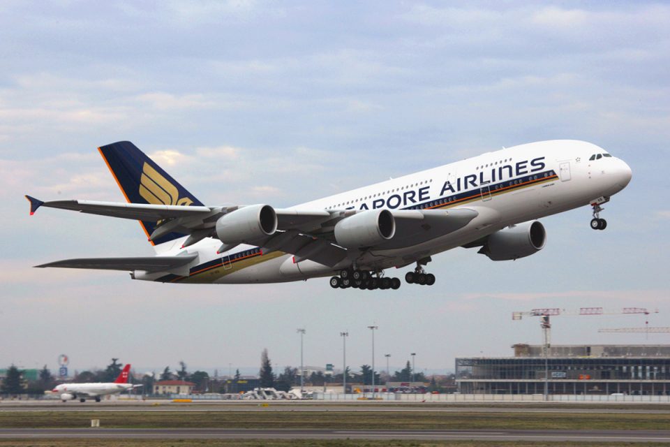 O A380 estreou na aviação comercial com a Singapore Airlines, hoje segundo maior operador do modelo (Airbus)