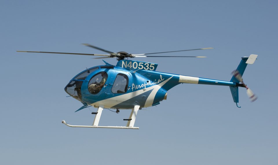 O MD 500 é um helicóptero popular no segmento civil nos EUA (McDonnell Douglas)
