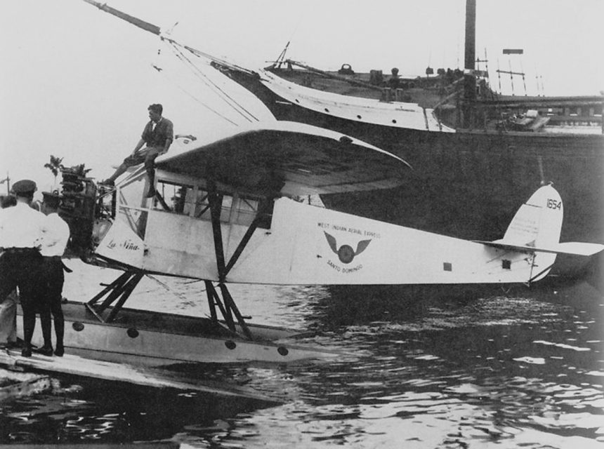 O primeiro avião a serviço da Pan Am foi o pequeno hidroavião Farchild FC-20 (Domínio Público)
