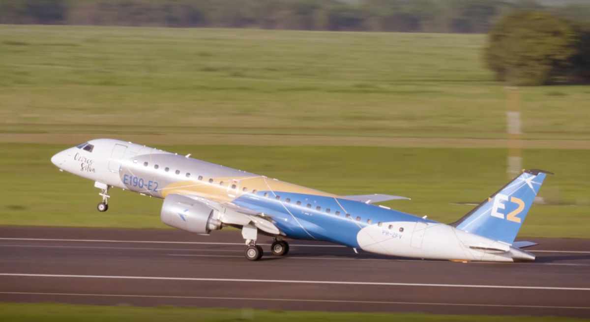 O teste realizado pela Embraer serve para determinar a velocidade mínima de decolagem da aeronave (Embraer)