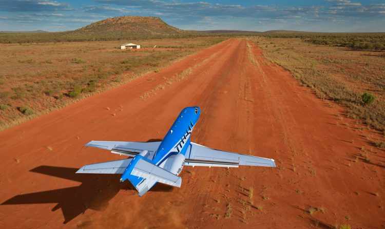 A Pilatus ainda não mostrou o PC-24 pousando na terra "de verdade" (Pilatus Aircraft)