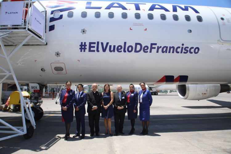 O A321 da Latam vai acompanhar o Papa por cinco dias (Latam)