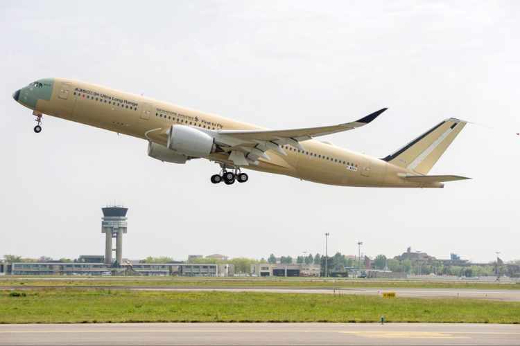 A Singapore Airlines planeja lançar o voo mais longo do mundo entre Cingapura e Nova York usando o novo A350ULR (Airbus)