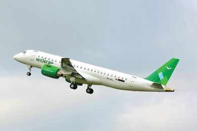 Voo longo e lotado: a primeira viagem comercial do E190-E2 percorreu mais de 1.200 km entre o sul e o norte da Noruega com 114 passageiros (Embraer)