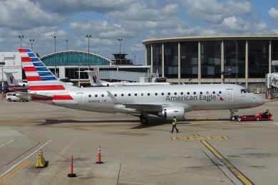 American Airlines encomenda mais 15 jatos Embraer E175