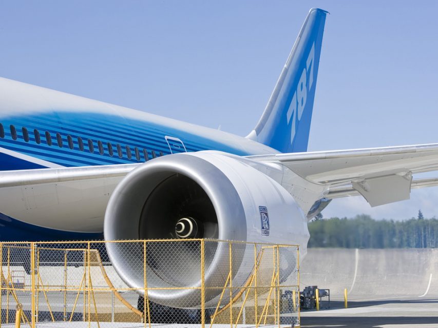 Cada motor RR Trent 1000 do Boeing 787 custa mais de US$ 40 milhões (Divulgação)