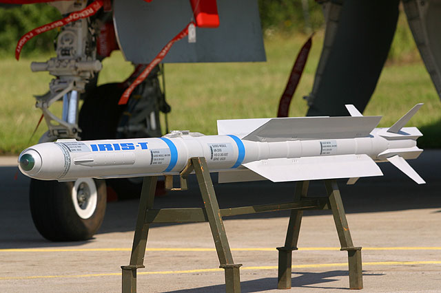 O Iris-T é um míssil muito popular na Europa, com mais de 5 mil unidades produzidas ( (HaraF/Creative Commons)