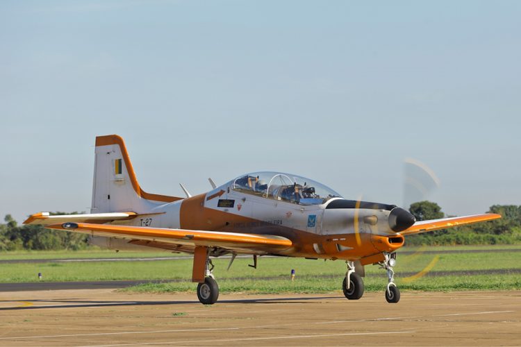 A FAB possui atualmente 60 modelos T-27 matriculados (FAB)