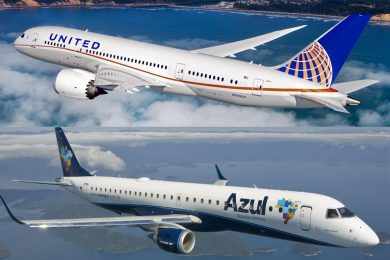 United Airlines aumenta participação na Azul Linhas Aéreas