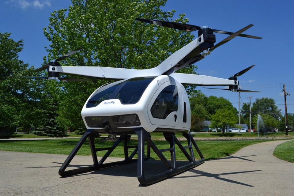 O Surefly tem autonomia de 112 km e poderá voar a cerca de 110 km/h (Divulgação)