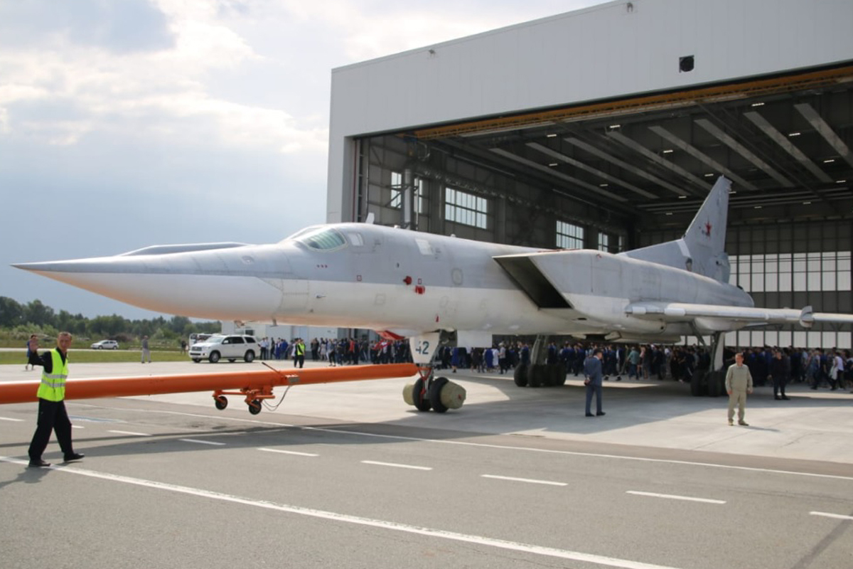 O Tu-22 pode carregar mais de 20 toneladas de bombas ou outros armamentos (UAC)