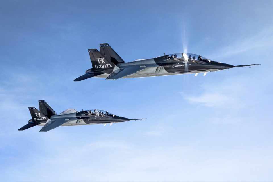 O T-X vai substituir os antigos T-38 Talon, em serviço com a USAF desde 1961 (Boeing)