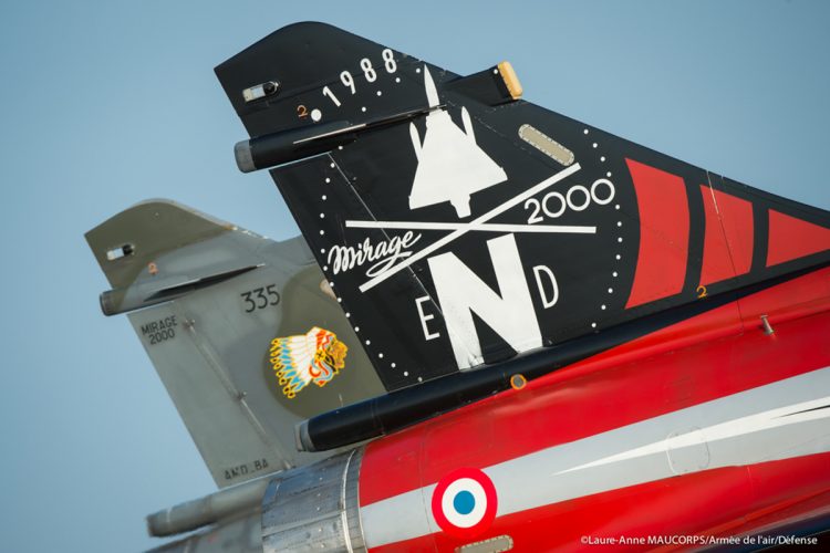 A Dassault produziu 75 unidades do Mirage 2000N entre 1986 e 1991 (Armée de l'Air)