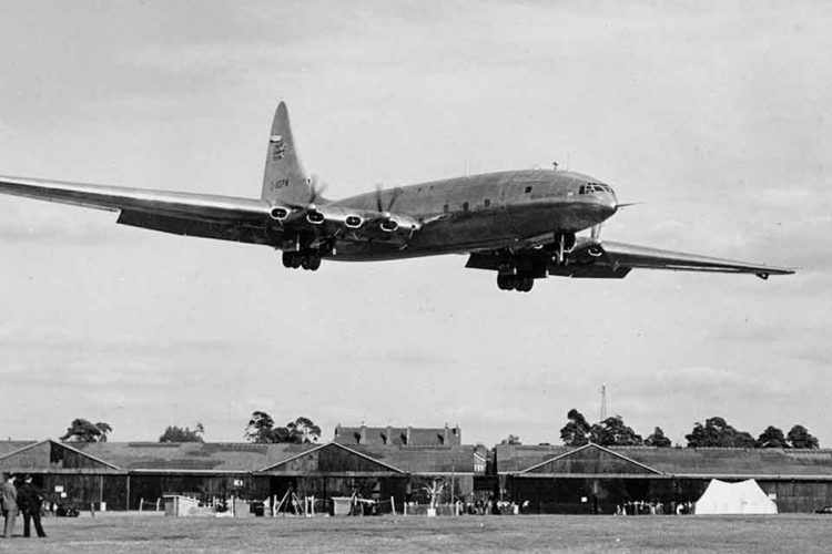 O primeiro voo do Brabazon foi realizado no dia 4 de setembro de 1949