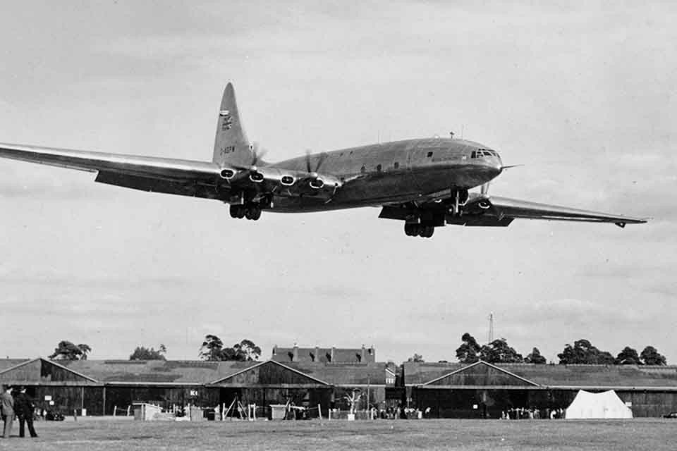 O primeiro voo do Brabazon foi realizado no dia 4 de setembro de 1949 
