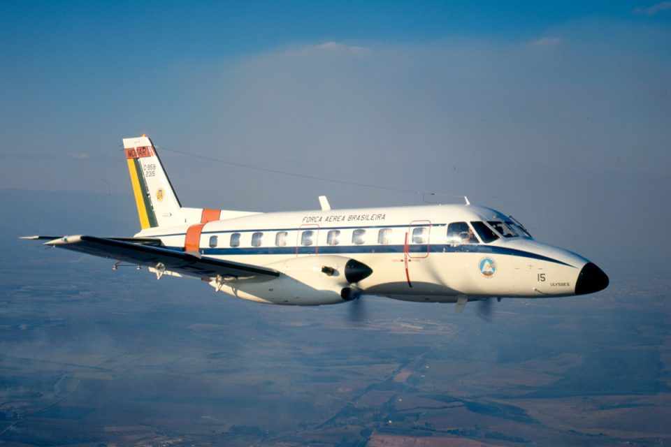 A Força Aérea Brasileira foi o primeiro cliente do Bandeirante (Embraer)