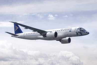 A Air Astana é o segundo cliente a receber o novo Embraer E190-E2 (Air Astana)