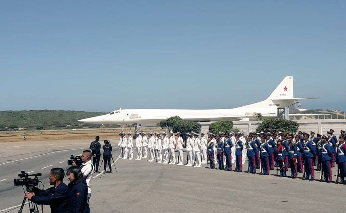 Treinamento ou demonstração de poder? Os Tu-160 estão entre os bombardeiros mais letais do mundo (FANB)
