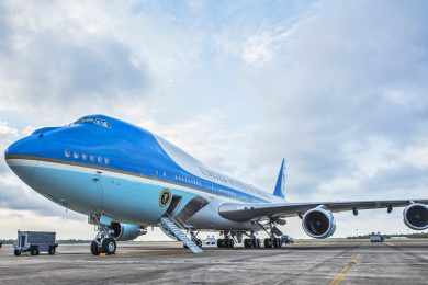Boeing 747 ainda faz sucesso como avião de chefes de estado e monarcas