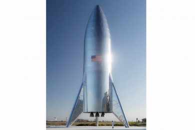 Elon Musk apresenta primeira versão da espaçonave Starship
