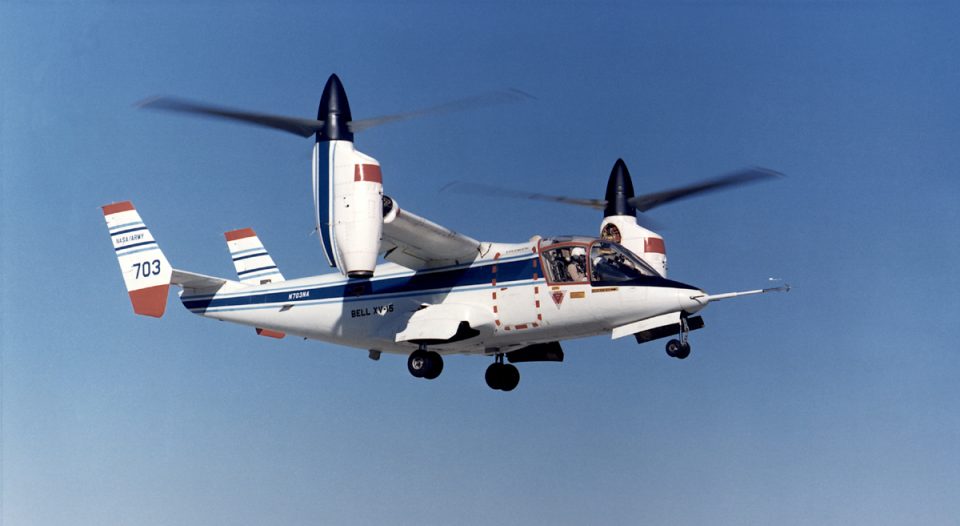 O V-22 Osprey foi desenvolvido a partir do Bell XV-15 (NASA)