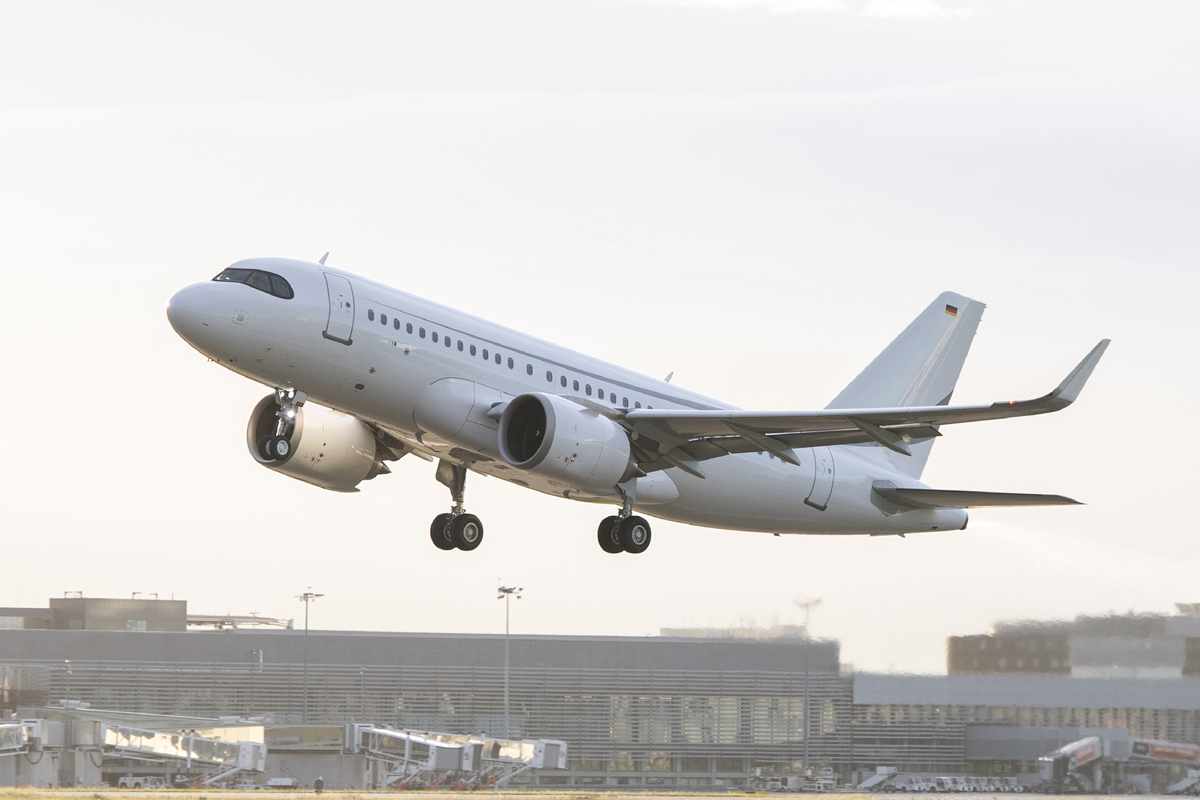 Com mais tanques de combustível, a autonomia do ACJ319neo passa dos 15.000 km (Airbus)