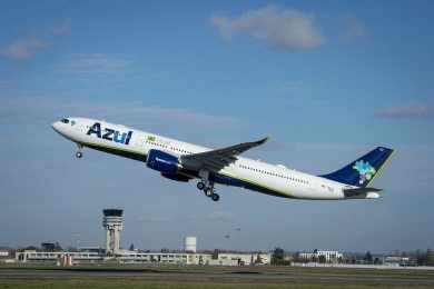 Azul completa cinco anos no mercado internacional