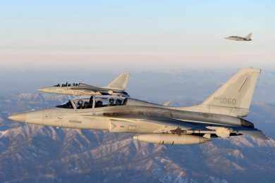 Argentina negocia compra de 10 caças leves FA-50 da Coreia do Sul