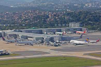 Com movimento em queda, aeroporto do Galeão vira paraíso das low-cost