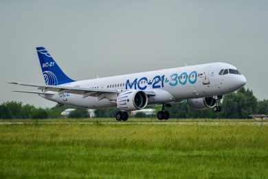 Jato russo MC-21 será apresentado ao público na próxima semana