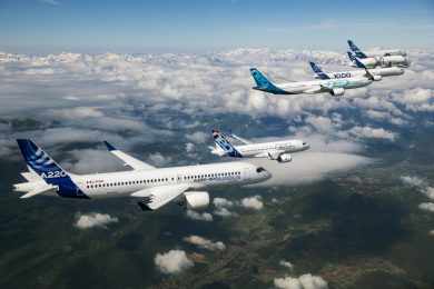 Frota de aviões comerciais pode dobrar em 20 anos, prevê a Airbus