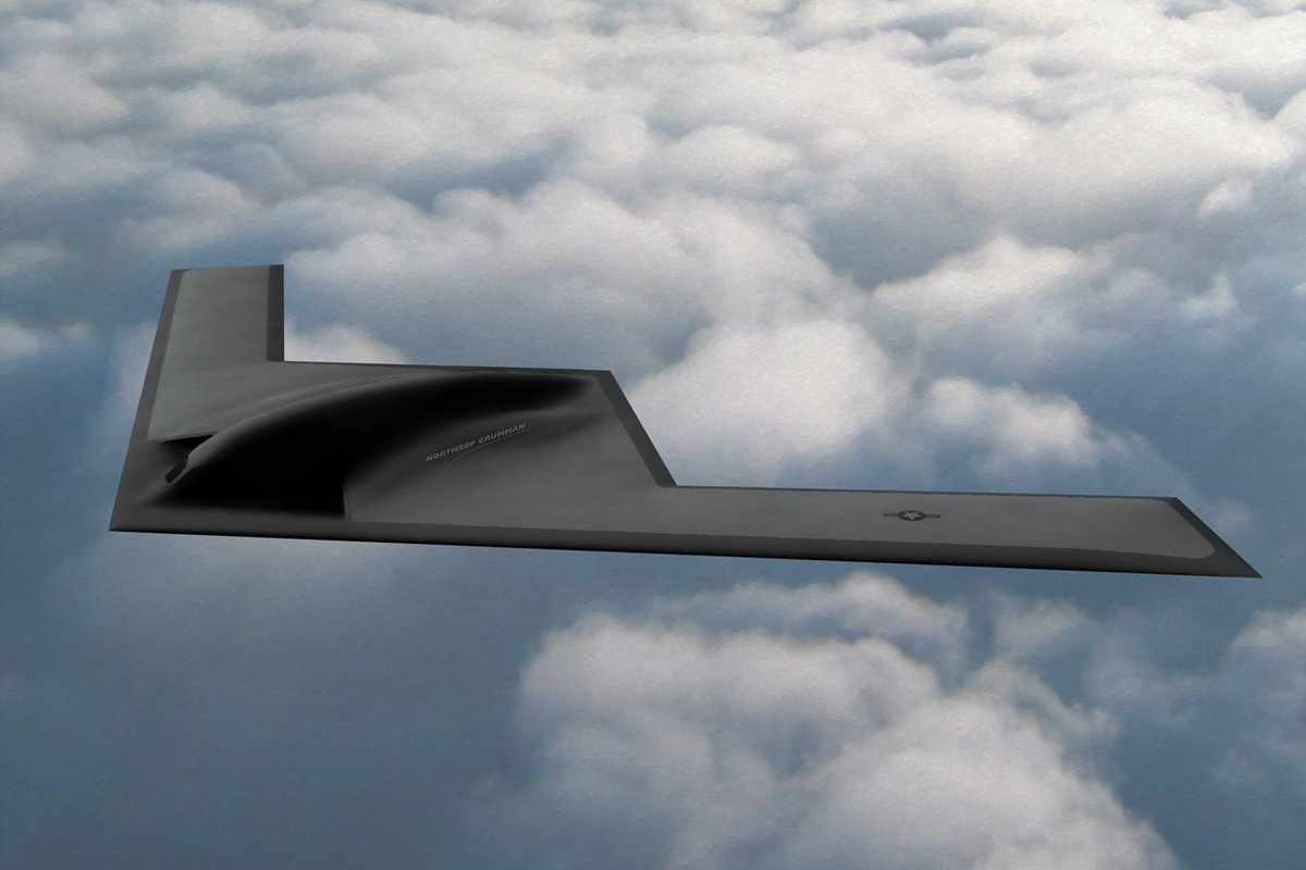 Primeiro voo do bombardeiro stealth B-21 Raider é marcado para 2021