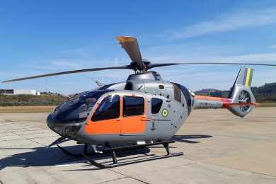 Helibras apresenta primeiro H135 da Marinha do Brasil
