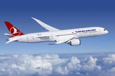 Turkish Airlines diz estar de olho no A220 e nos jatos E2 da Embraer