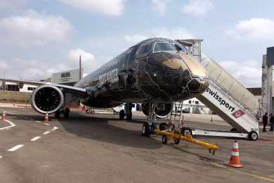Embraer E195-E2 faz primeiro pouso em Congonhas
