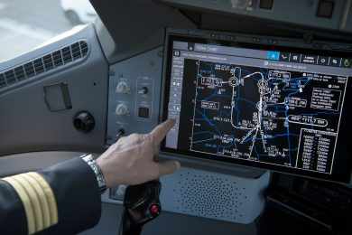 Cabine de comando do A350 ganha monitores touch screen