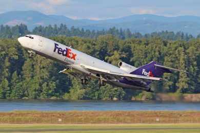 Pressionada pelo FAA, Boeing se recusa a fazer modificações de segurança no 727
