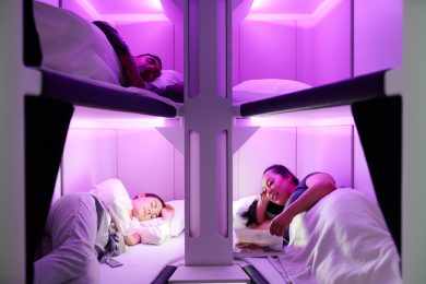 Hora da soneca: Air New Zealand apresenta nova classe econômica com beliches
