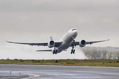Airbus testa nova versão do A330neo com peso máximo de 251 toneladas