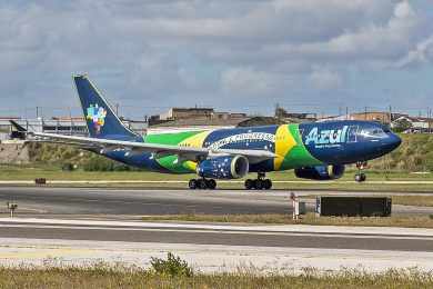 Cenário adverso faz Azul suspender voo entre Campinas e Porto a partir de setembro