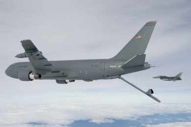 KC-46, novo avião de reabastecimento aéreo dos EUA, está vazando combustível