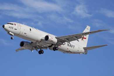 Marinha dos EUA recebe 100° Boeing P-8 Poseidon, a versão militar do 737