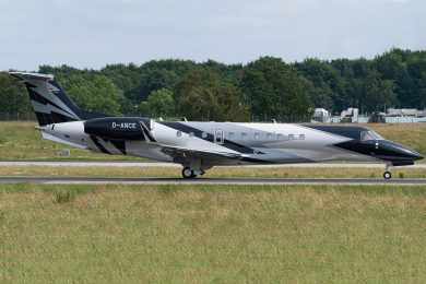 Embraer entrega último jato executivo Legacy 650