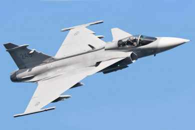 Gripen C da Suécia
