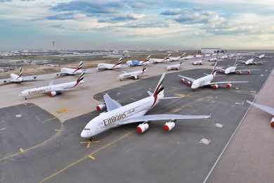 Dona da maior frota de mundo de A380, Emirates aposenta seu primeiro jato