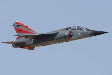 Velhos caças Mirage F1 ganham espaço como aeronave agressora na USAF