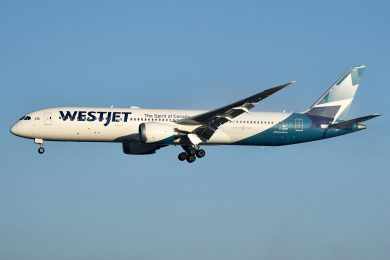 Boeing fecha primeiro semestre com apenas 70 aviões comerciais entregues