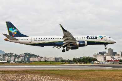 Azul vai retirar 12 jatos E195-E1 de sua frota até o final de 2023